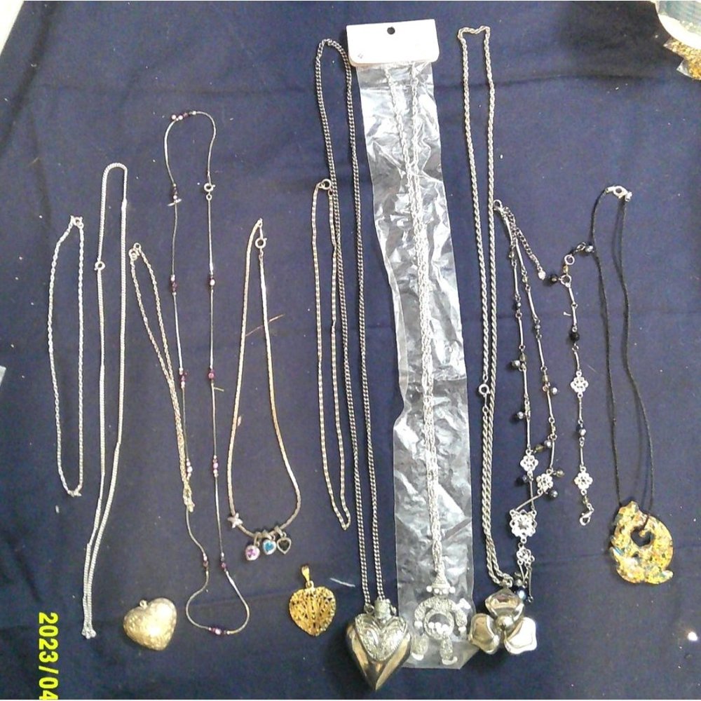 11 Necklaces 1 Bracelets & 2 Hearts Costume Jewelry * COS Play * Dress Up * J201
